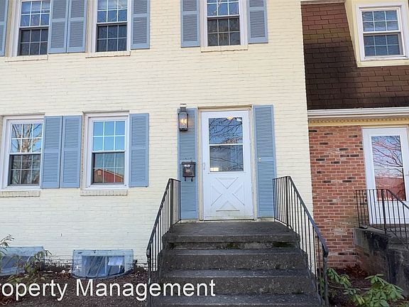 5th image of 103 Canterbury Ct Suite 1