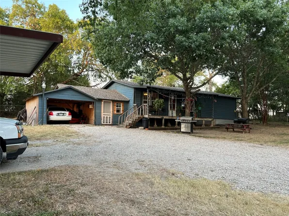 11390 S Highway 77, Italy, TX 76651