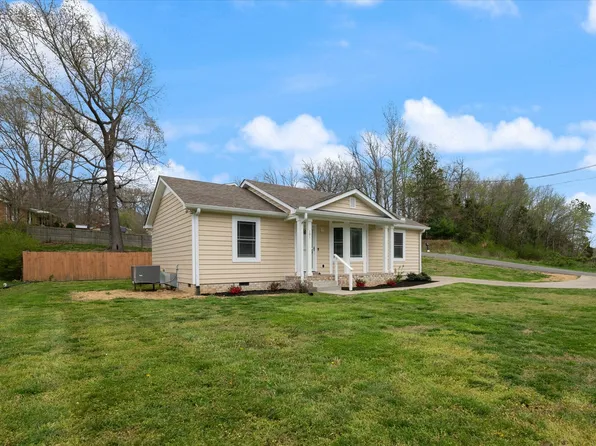 101 Birch St, Dickson, TN 37055