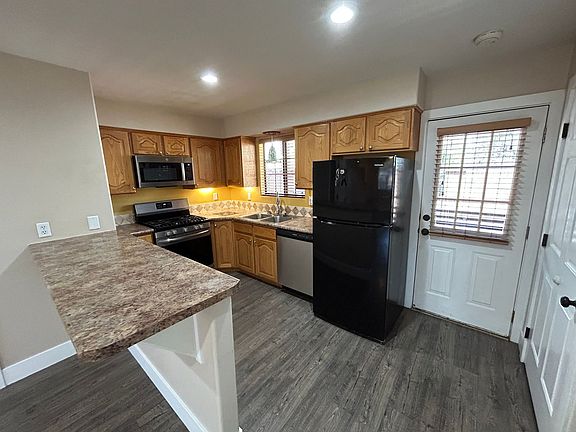 5th image of 1045 N 1725 W APT 157