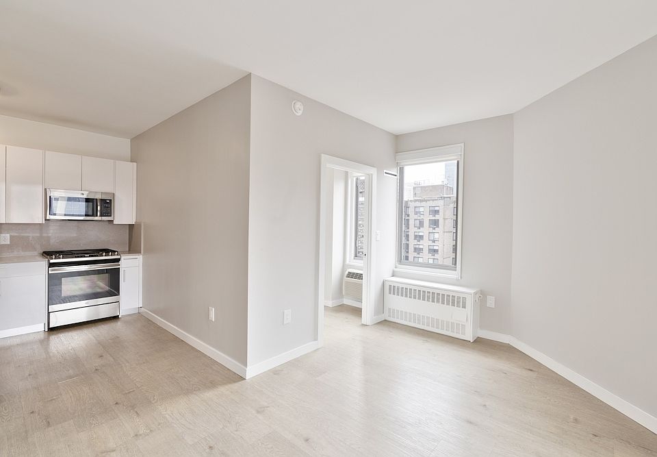 1st image of 480 2nd Ave APT 5F