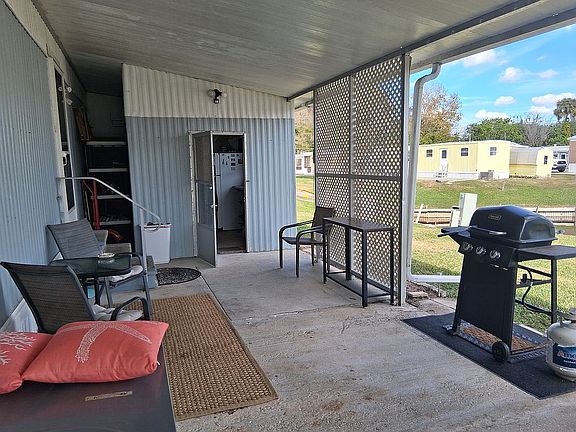 5th image of 1307 S Parrott Ave Lot 32