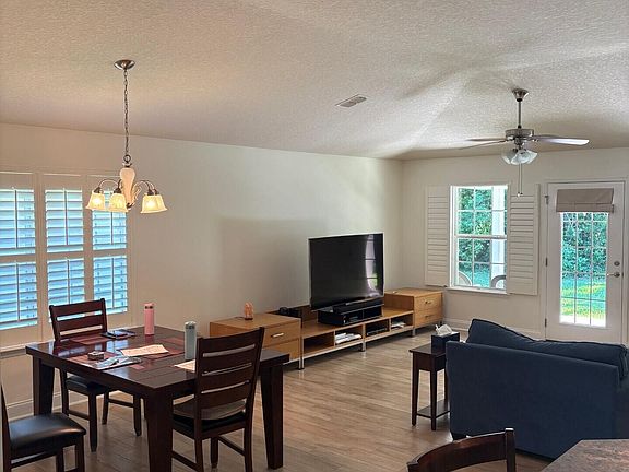 4th image of 638 Coral Trace Blvd