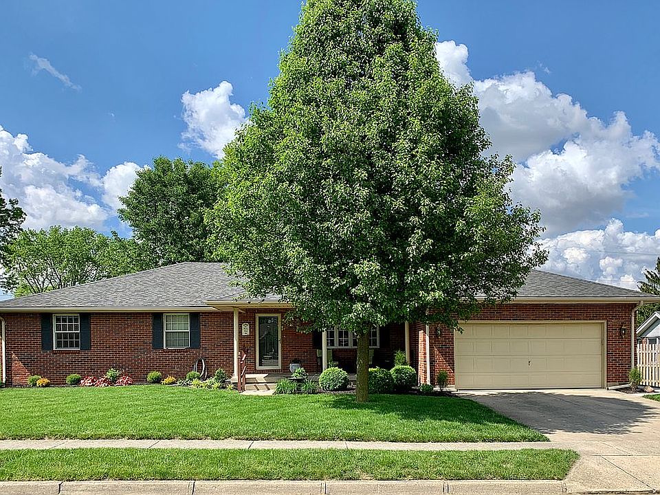1st image of 264 Lowry Dr