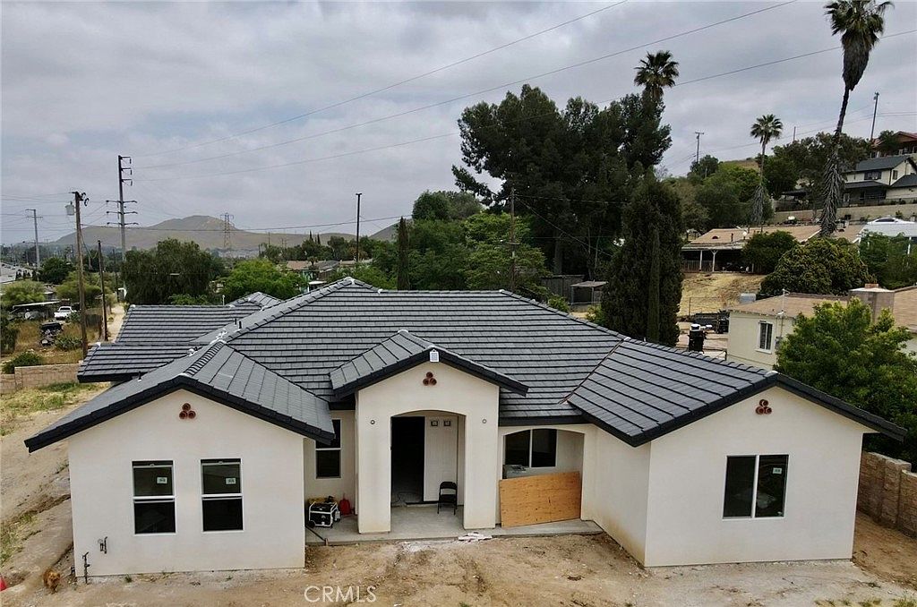 6735 36th St, Jurupa Valley, CA 92509 Zillow