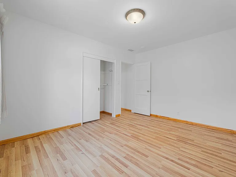 22826 Marjorie Ave — Photo 14