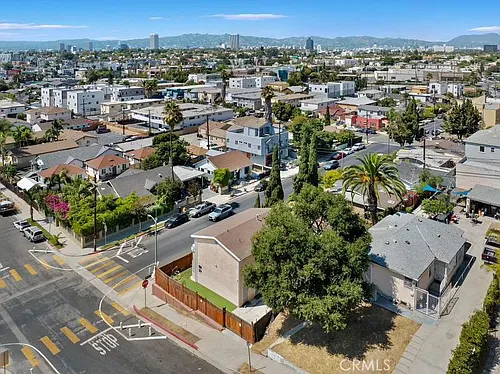 1686 S Rimpau Blvd #PRIMARY ROOM Photo 1