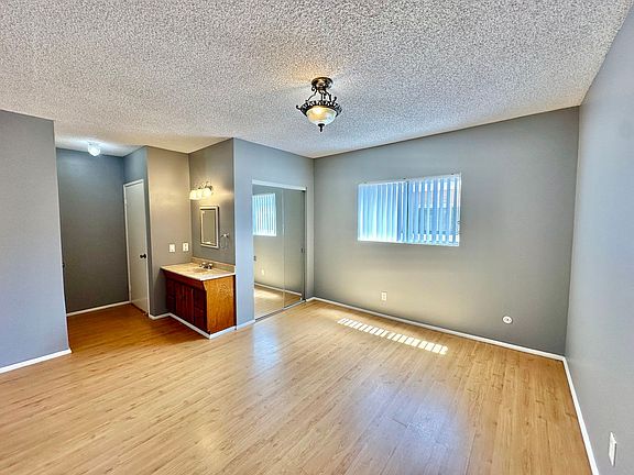 4th image of 4203 Idaho St APT 8