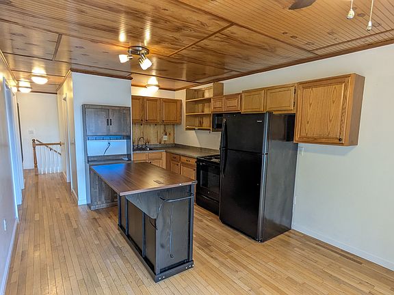 5th image of 30 Dam Rd #2