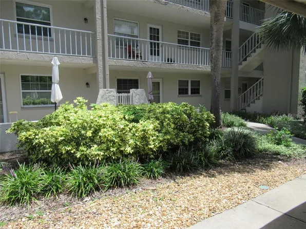 940 Virginia St APT 107, Dunedin, FL 34698