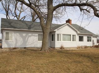 3020 Harper Rd, Earlville, IL 60518