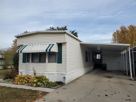 Exterior Image-1-VICTORIAN Redbud Estates