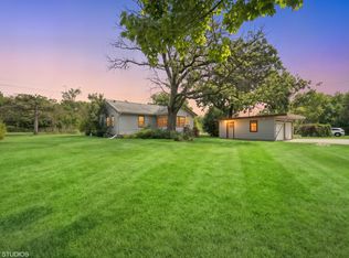 4363 W Kennedy Dr, Gurnee, IL 60031