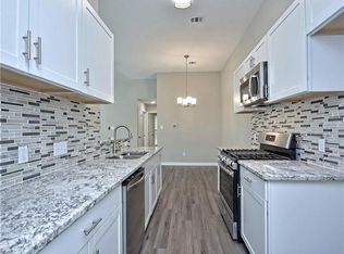 2302 Fuzz Fairway APT B, Austin, TX 78728