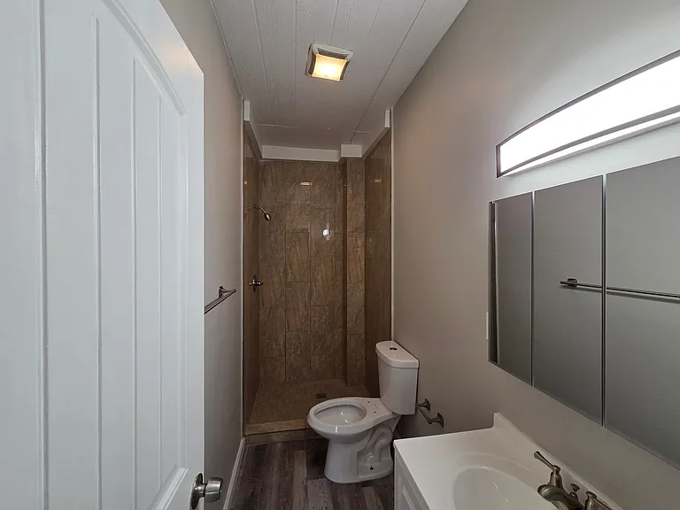 2336 N 11th St #B — Photo 12