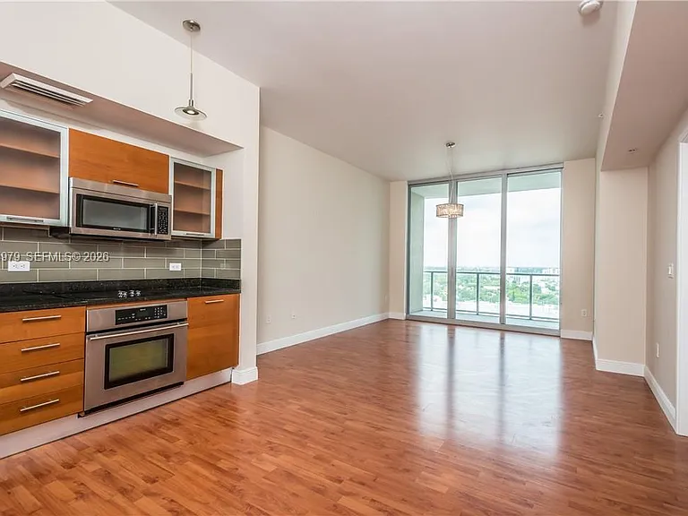 3470 E Coast Ave #H1609 — Photo 2