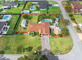 27800 SW 154th Ct, Homestead, FL 33032
