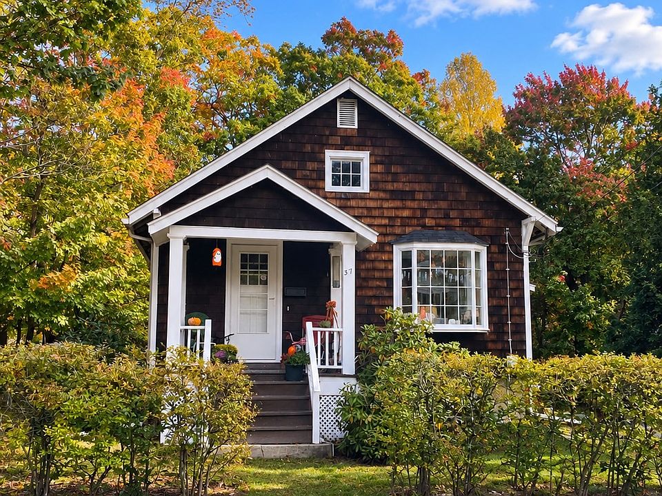 1st image of 37 Belcher St