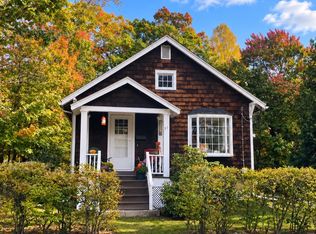37 Belcher St, Holbrook, MA 02343