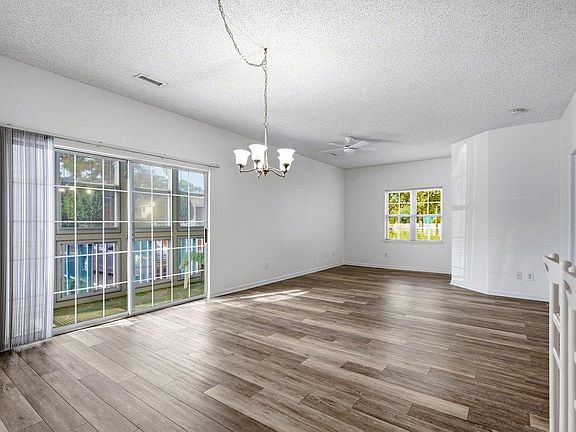 2nd image of 5101 Sweetwater Blvd. #5101