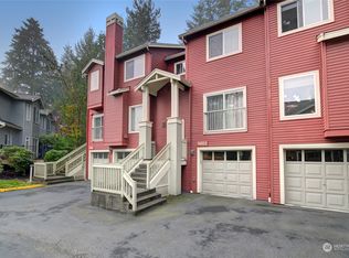 9403 176th Pl NE UNIT 2, Redmond, WA 98052