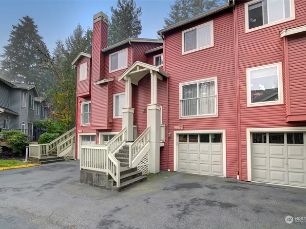 9403 176th Place NE #2, Redmond, WA 98052