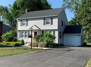 422 Elm St, Pittsfield, MA 01201