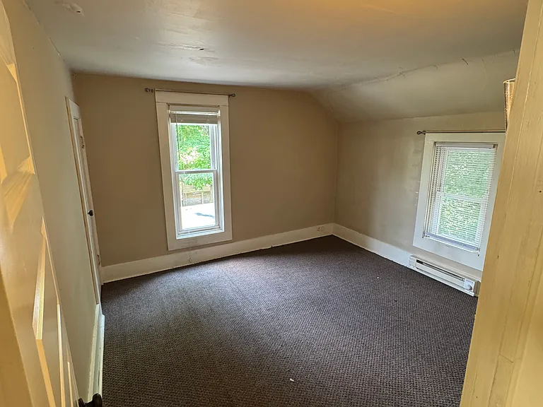 8830 Aboite Center Rd — Photo 5