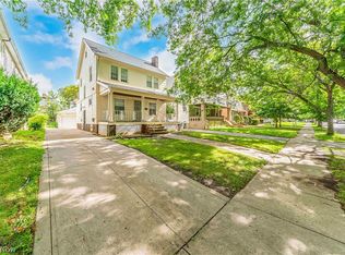 18107 E Park Dr, Cleveland, OH 44119