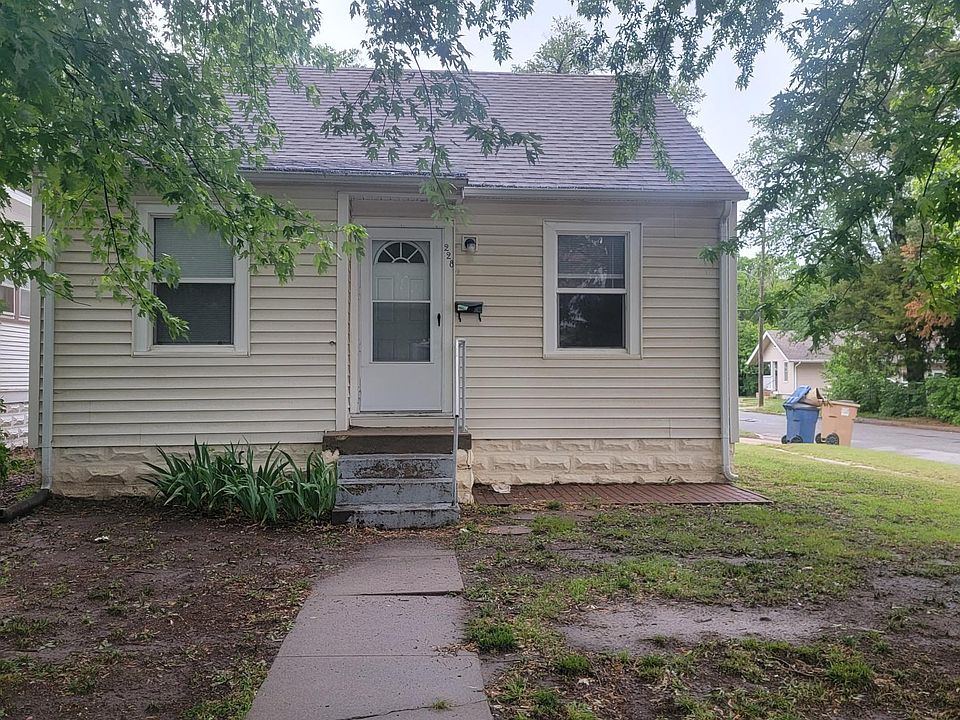 1st image of 228 E 7th Ave