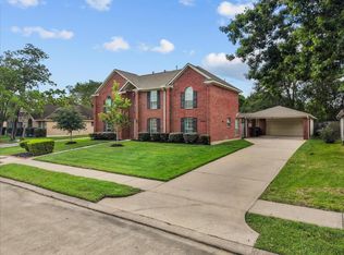 2112 Indian Blanket Dr, League City, TX 77573