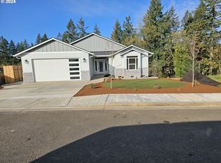 35470 Valley View Dr, Saint Helens, OR 97051