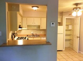 2304 Barton Village Cir APT 104, Austin, TX 78704