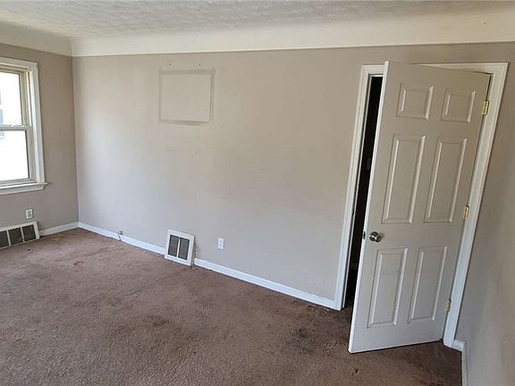 5th image of 13404 Oakview Blvd