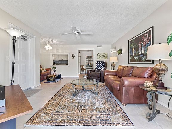 5th image of 2732 SW Matheson Ave #112-2B
