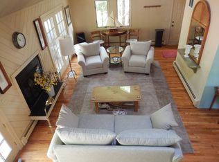 9 Diane Dr, East Hampton, NY 11937