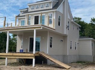 500 Village Rd, Villas, NJ 08251