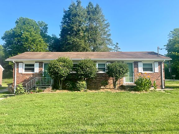 2nd image of 3233 Avondale Ave