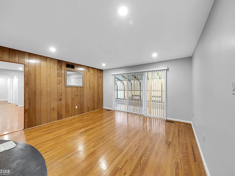 107 Bloomfield Blvd — Photo 6