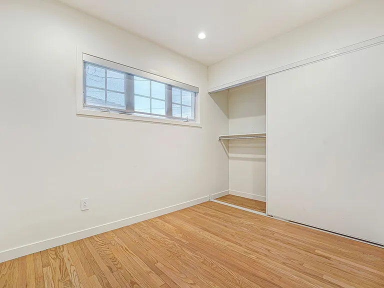 7741 Variel Ave — Photo 12