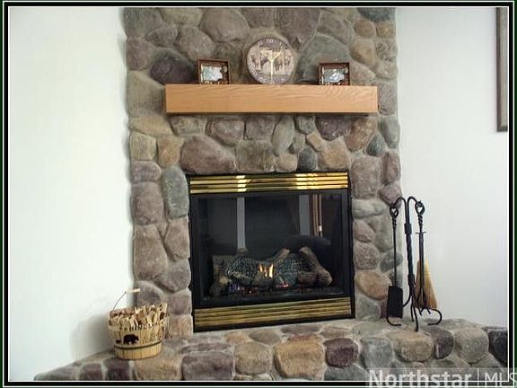 5th image of 4696 209th Ave NE