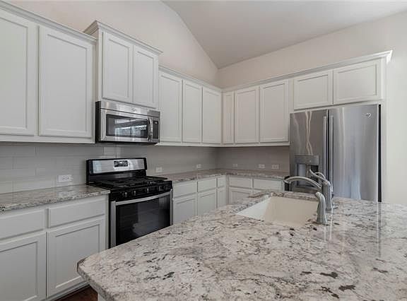 5th image of 12102 Cottage Promenade Ct