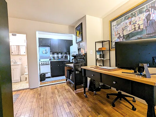 Rented by Manhattan Spaces | media 4