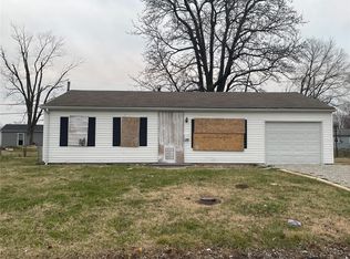708 Saint Norbert Dr, Cahokia, IL