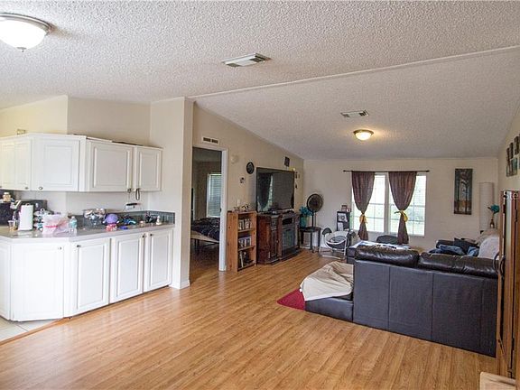 3rd image of 37517 Arsteel Dr