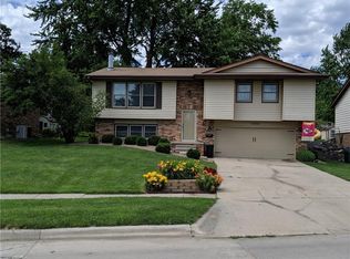 1430 N 6th Ave E, Newton, IA 50208