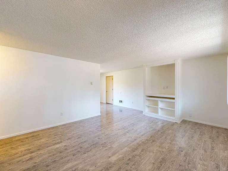 1725 Lafayette St S #B — Photo 7