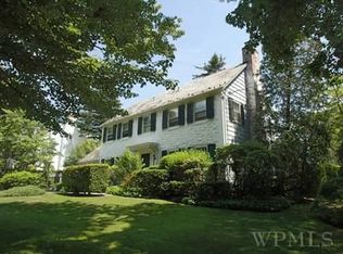 39 Chestnut Ave, Larchmont, NY 10538
