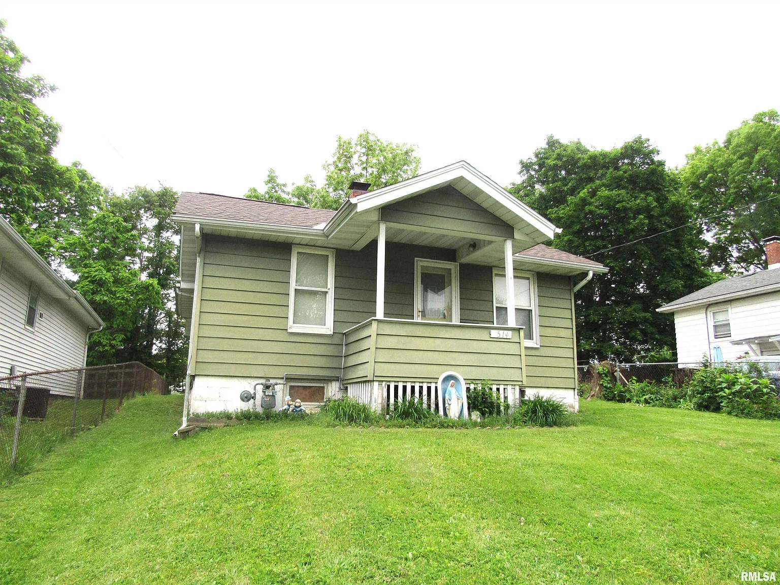 1514 E Wilson Ave photo 1