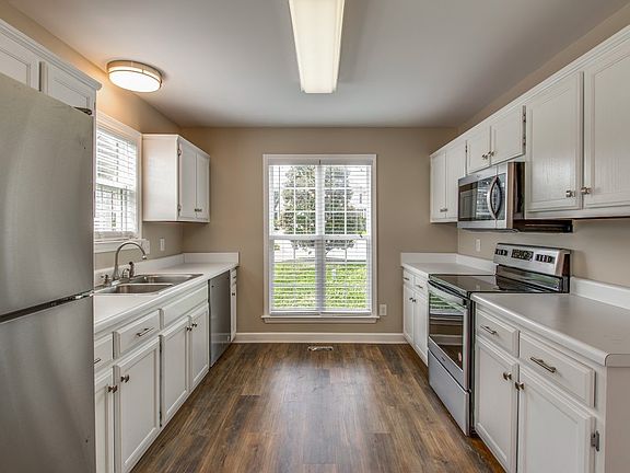 5th image of 1408 Augustine Ct